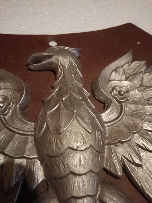 Orzeł bez korony,relikt PRL . Odlew metalowy. Dla kolekcjoneròw.Unikat