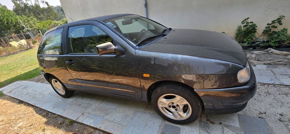 Seat Ibiza 1998 comercial