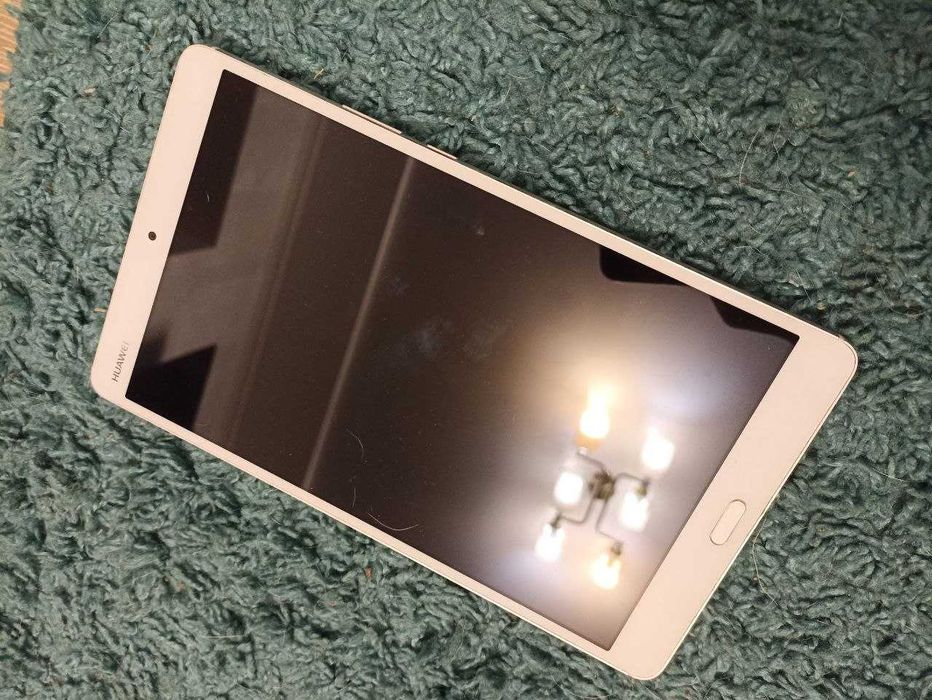 Планшет Huawei MediaPad m3