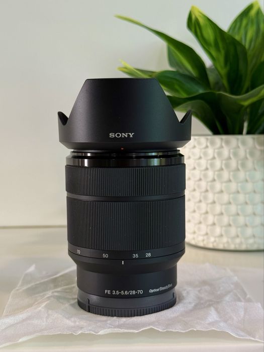 Sony a7 IV (c/seguro) NOVA + Objetiva FE 28-70mm f/ 3.5-5.6