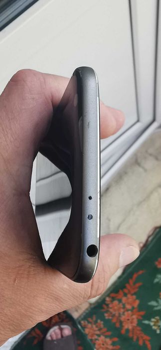 LG G5   4/32gb  NFC  стан майже ідеальний