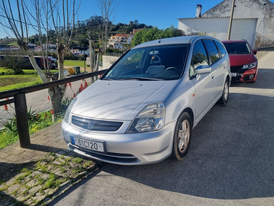 Honda Stream 2.0 7 lugares