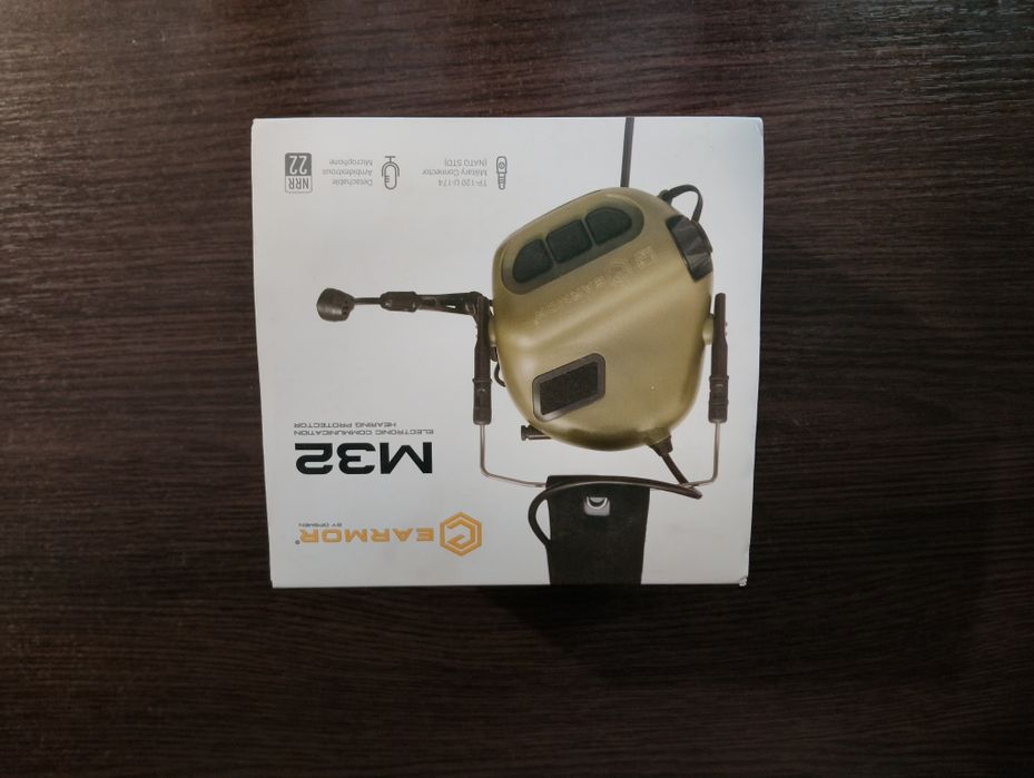Нові тактичні навушники EARMOR M32
