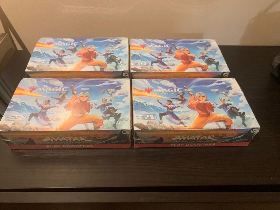Avatar last airbender: Play booster box