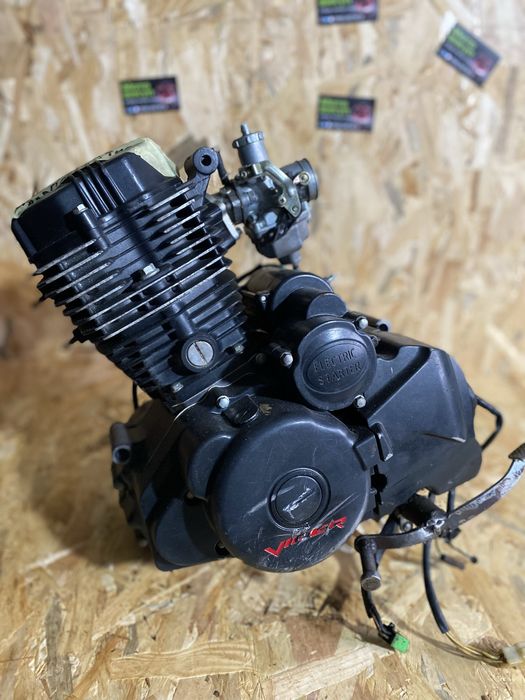 Двигун вайпер 200 163fml