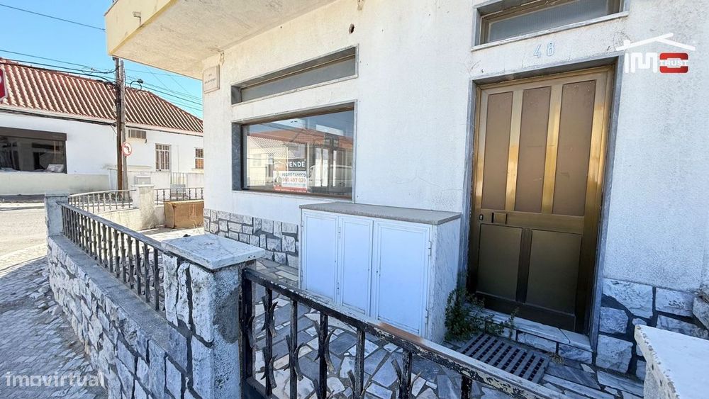 Apartamento T2 Montijo, Garagem, Corredor Exterior, 2 WCs, Open Spa...