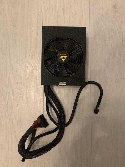 Chieftec GPM-1250C Блок живлення