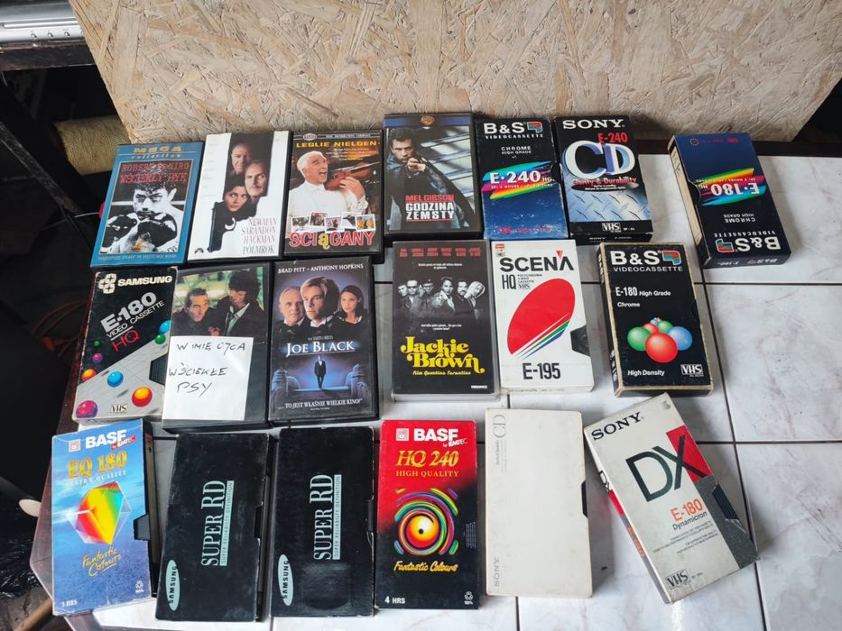 Stare kasety VHS w bdb stanie możliwa wysyłka