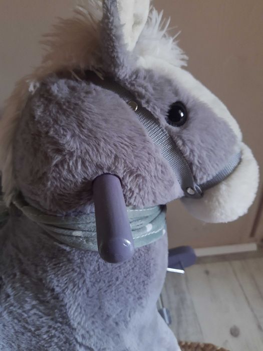 Koń na biegunach jeździk 2w1 milly mally