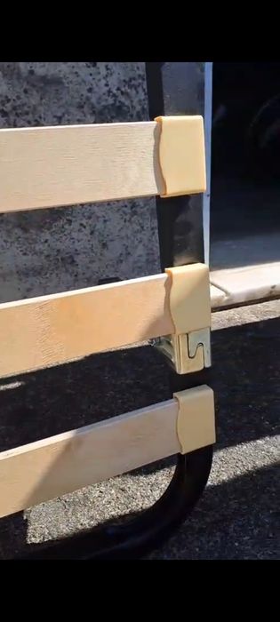 Estrados de solteiro com colchões