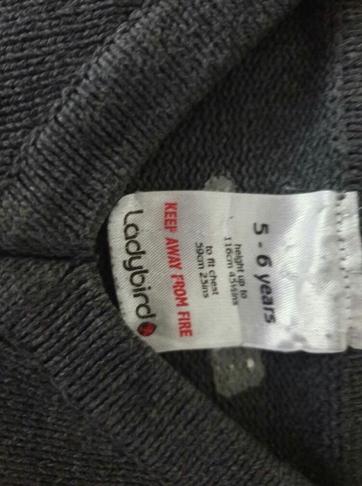 Sweter szary elegancki