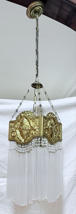 Fantástico antigo candeeiro de tecto Arte Nova dourado