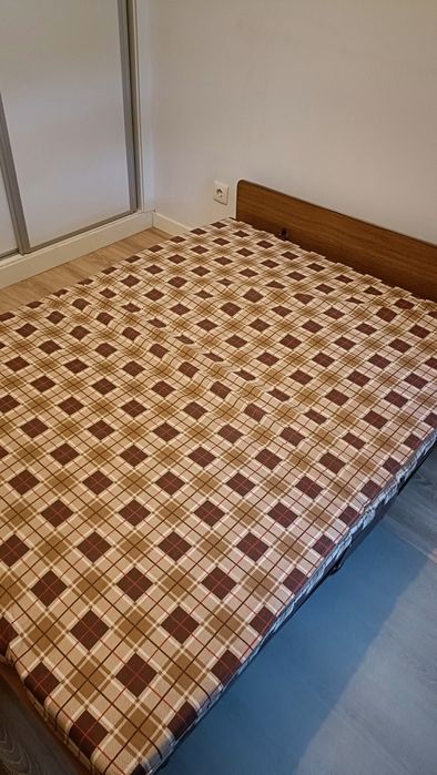 Cama dobrável de casal ZAGO com colchão – com rodas