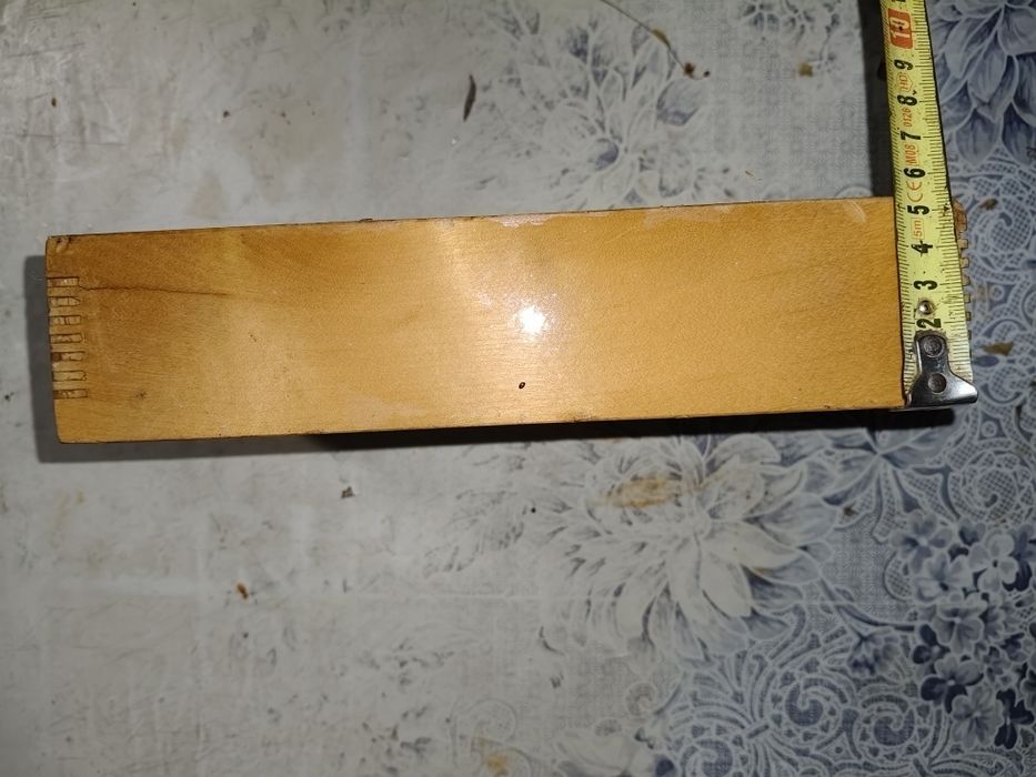 Дерев'яна коробка з під конструктора