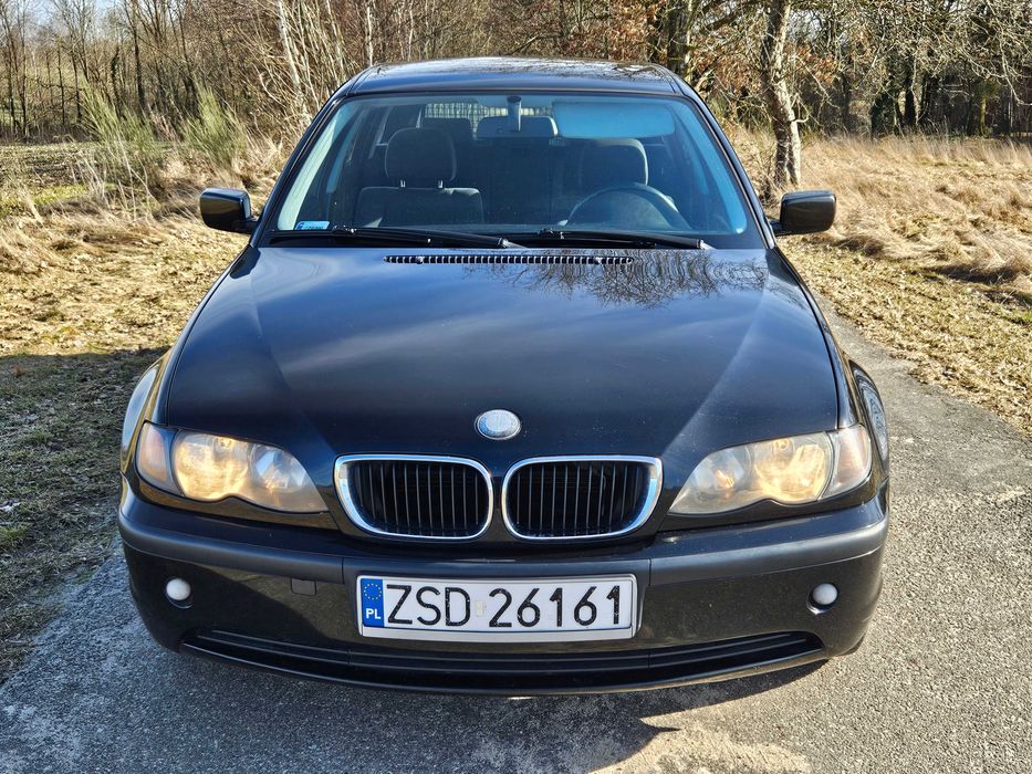 BMW 318i Touring E46