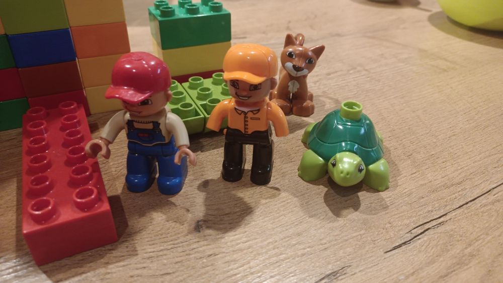 LEGO Duplo różne klocki, postacie, zwierzęta
