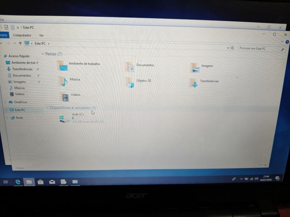 Portátil Acer vermelho bem estimado como novo