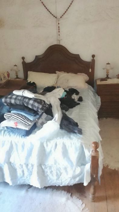 Quarto de casal em bom estado