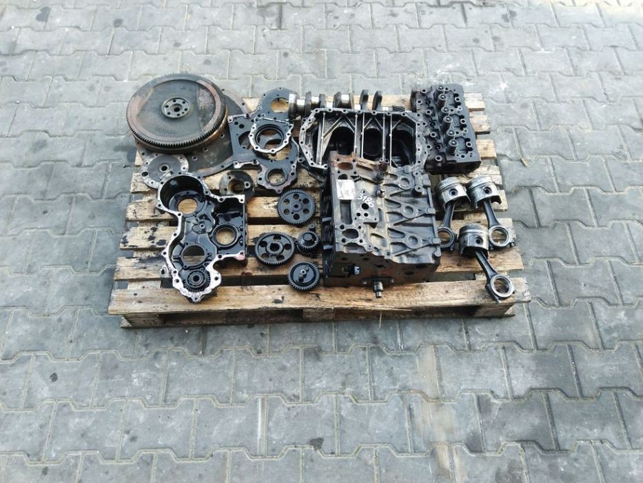 Silnik Yanmar 3TN84TE 3 cylindrowy na części Blok Wał Wałek Głowica Tłok Korbowód Koło Obudowa