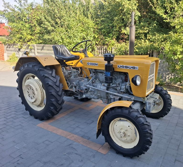 Ursus c 330 M 87 rok, zarejestrowany I opłacony bardzo ładny