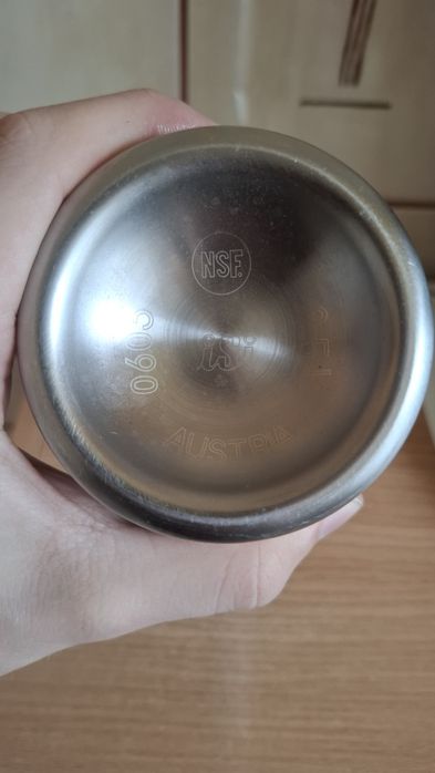 Syfon do bitej śmietany
