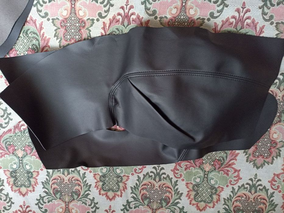 Комплект для перетяжки дверних карт Skoda A5