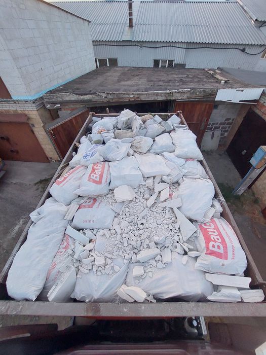 Вивіз сміття доставку щебня/піску/підсипки