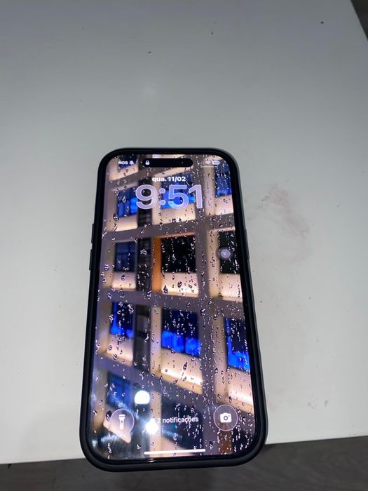 Vendo o meu iPhone 17 normal