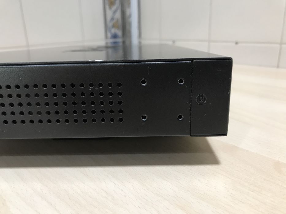 Switch D-Link 24 portas 1000Mbps Managed