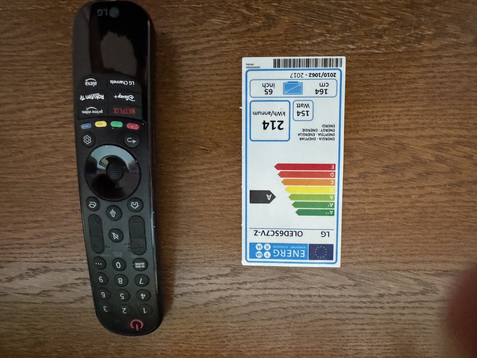 Oled 65”  LG OLED65C7V-Z stan perfekt