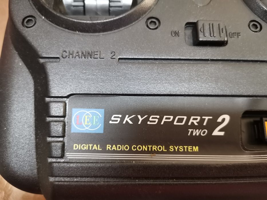 Comando aeromodelismo