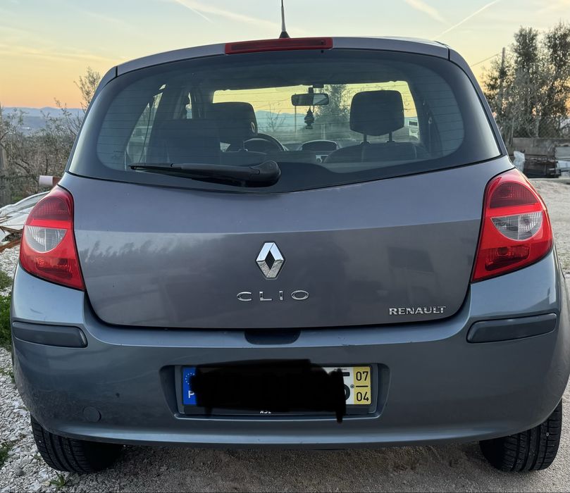 Renault clio D em bom estado geral