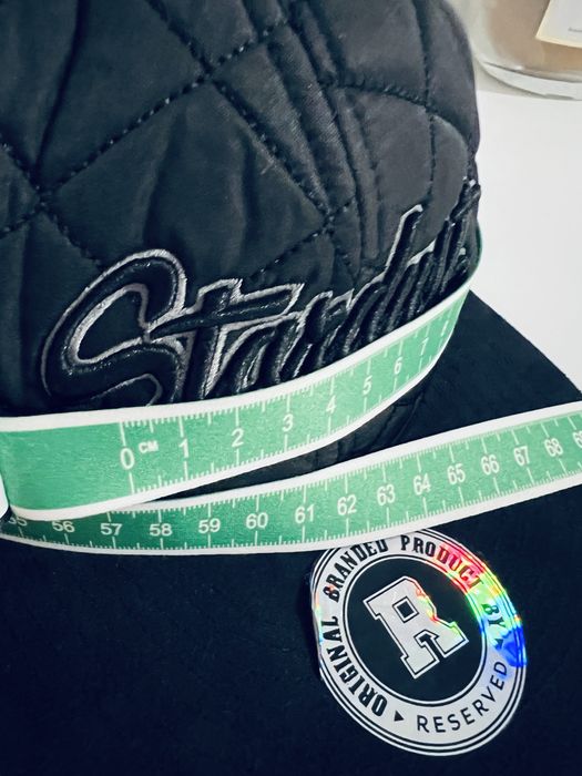 Czarna czapka z daszkiem #fullcap #snapback Reserved stardust