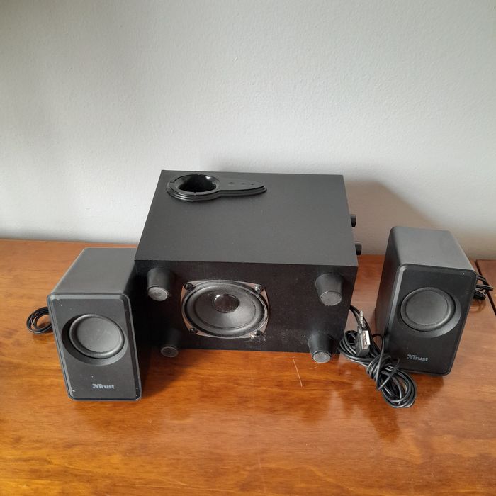 Computer speaker columns with subwoofer64738566958081120