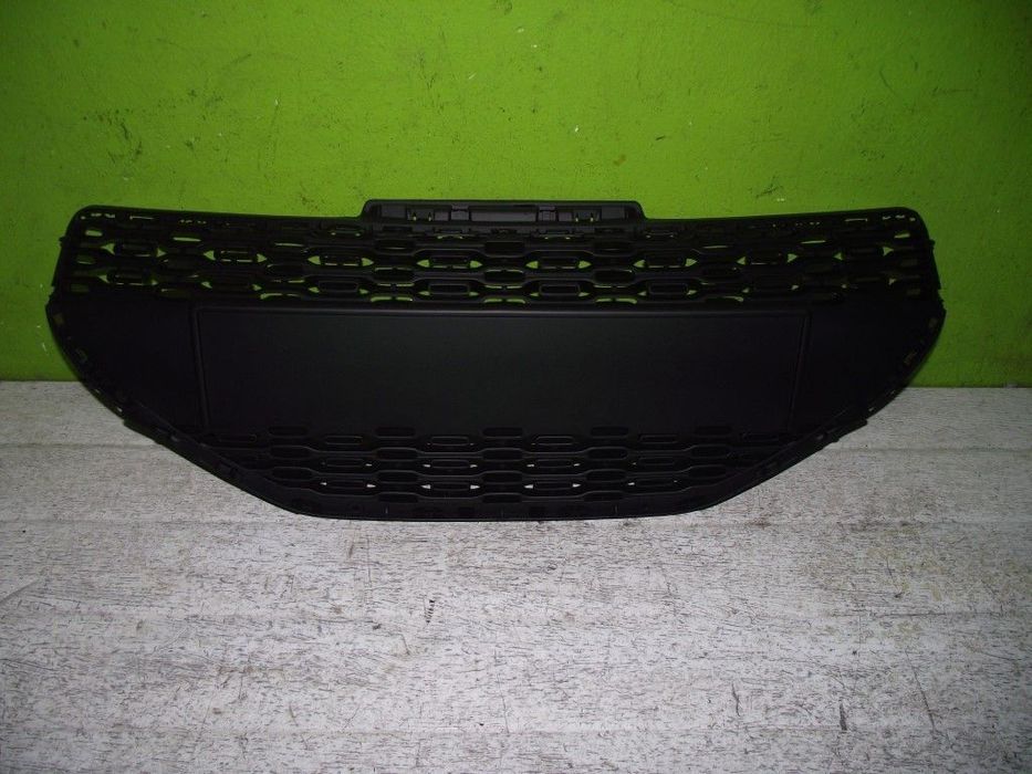 Grelha Central Peugeot 208 - 2012 / 2015 - NOVO - G304