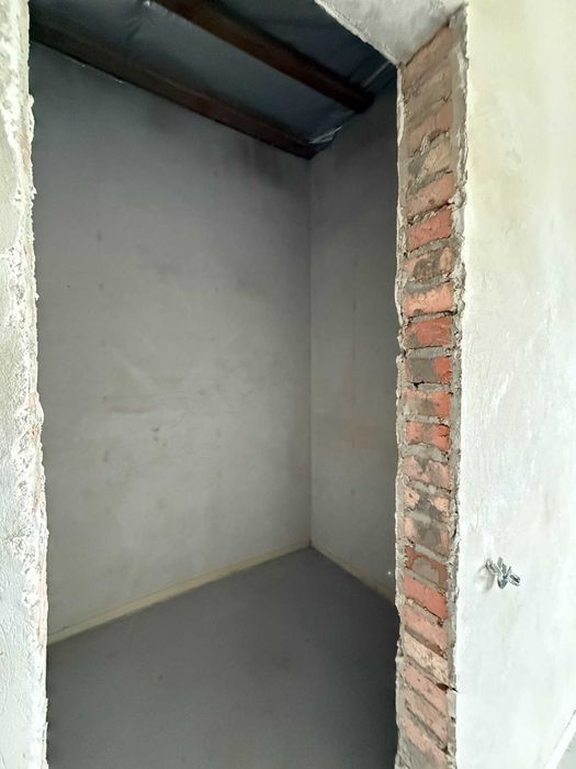 Будинок 120 м² під чистовий ремонт в Боратині на 5 сотках!