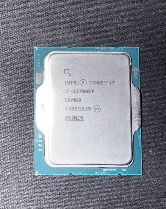 Intel Core i7-13700KF