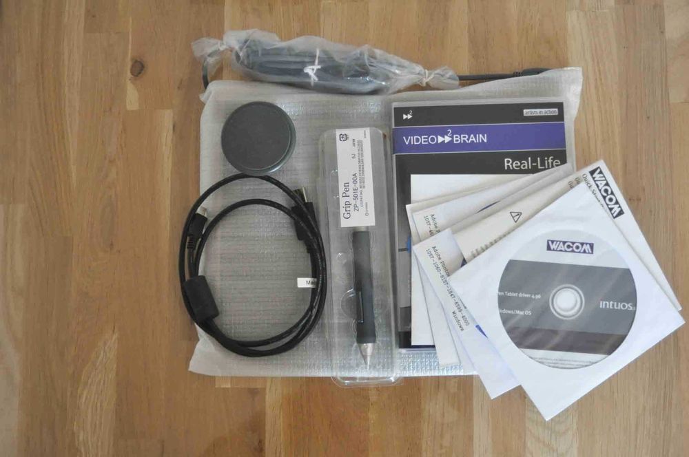 Tablet graficzny piórkowy " WACOM intuos 3" A5 Wide