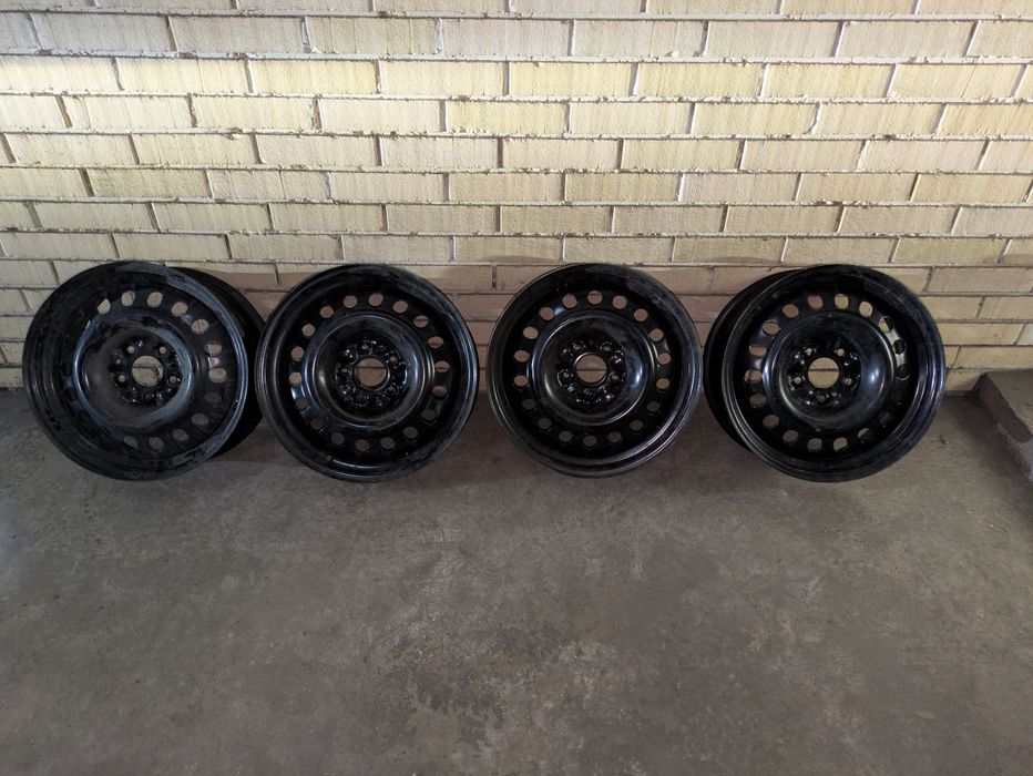 Сталеві диски  TREBL 8265T S R17 W7 PCD5x114.3 ET41 DIA67.1