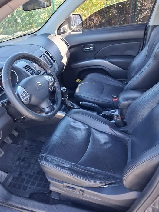 Citroen C-crosser 2.2D 2008