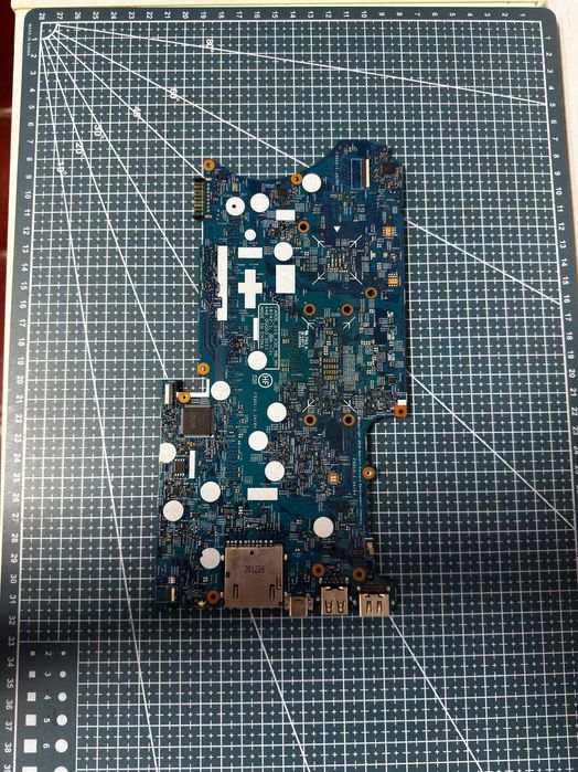 HP Pavilion x360 14-dxxxxx (18742-1) i7-8565U