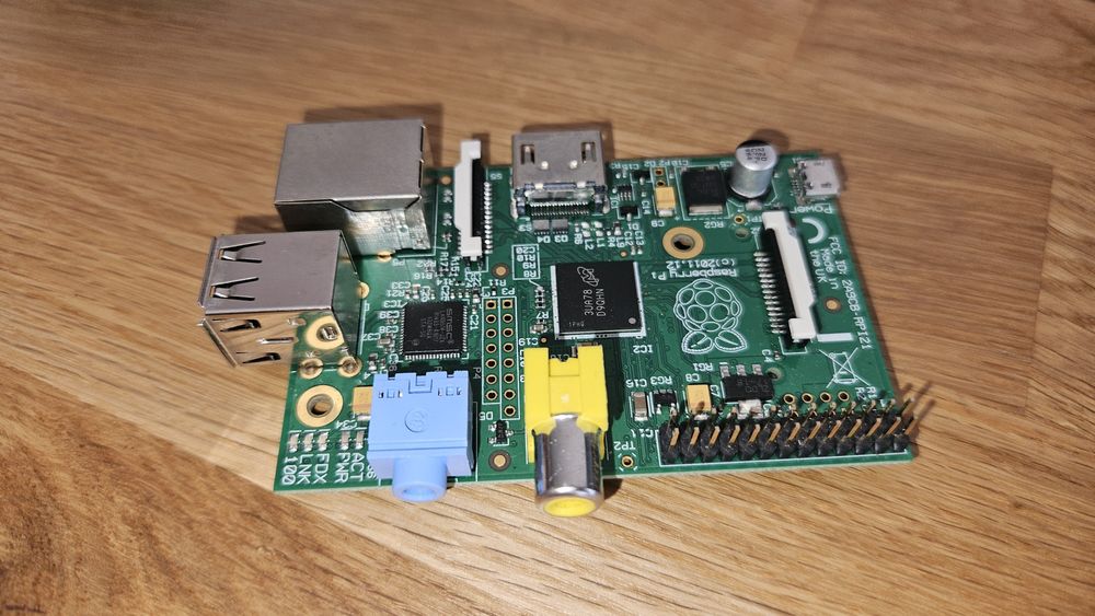 Raspberry pi model B