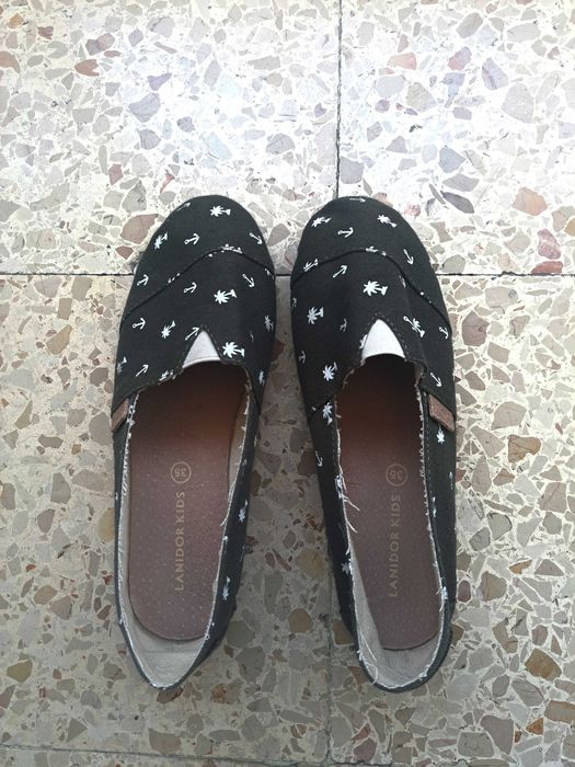 Sapatos por estrear verde escuro 35