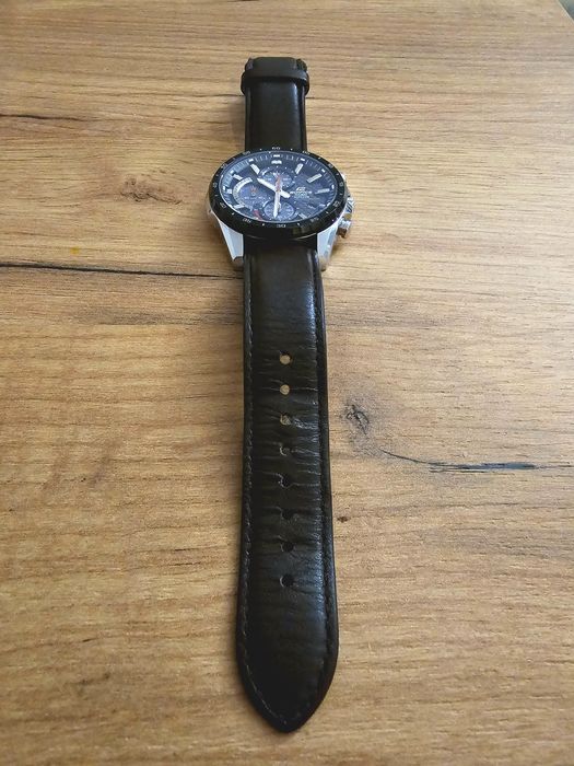 Zegarek Casio EFS-S540 Solar