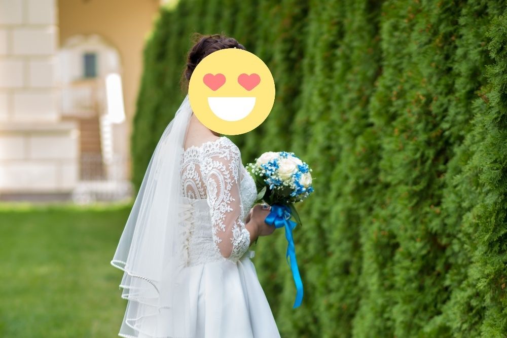 Весільна сукня