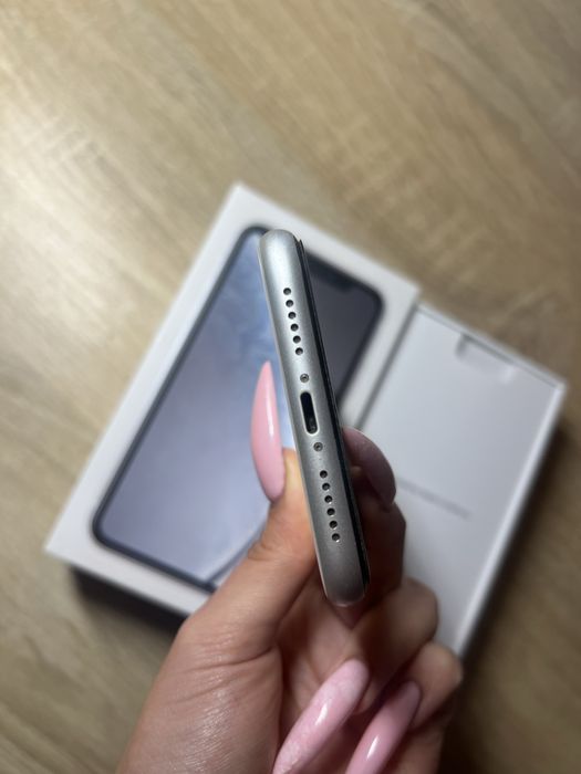 Iphone xr/ Айфрн хр 128гб  Neverlock