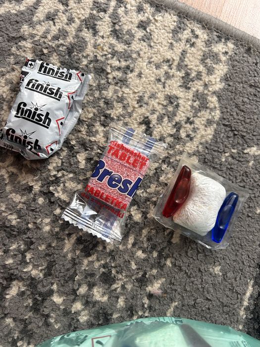 Tabletka do zmywarki, kapsułki do zmywarki - różne  10 zl =10 szt