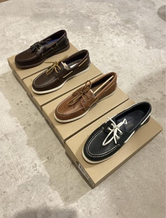 Чоловічі топсайдери мокасіни sperry