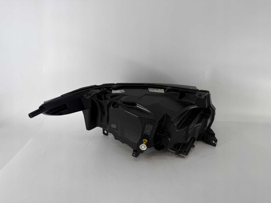 Land Rover Range Rover Фари фара передні праві ліві Full Led Mid