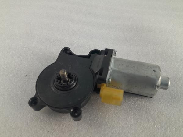 Motor vidro frente direito VOLKSWAGEN Fox (5Z1, 5Z3, 5Z4)